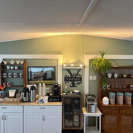 Yardarm Motel Searsport Kültér fotó