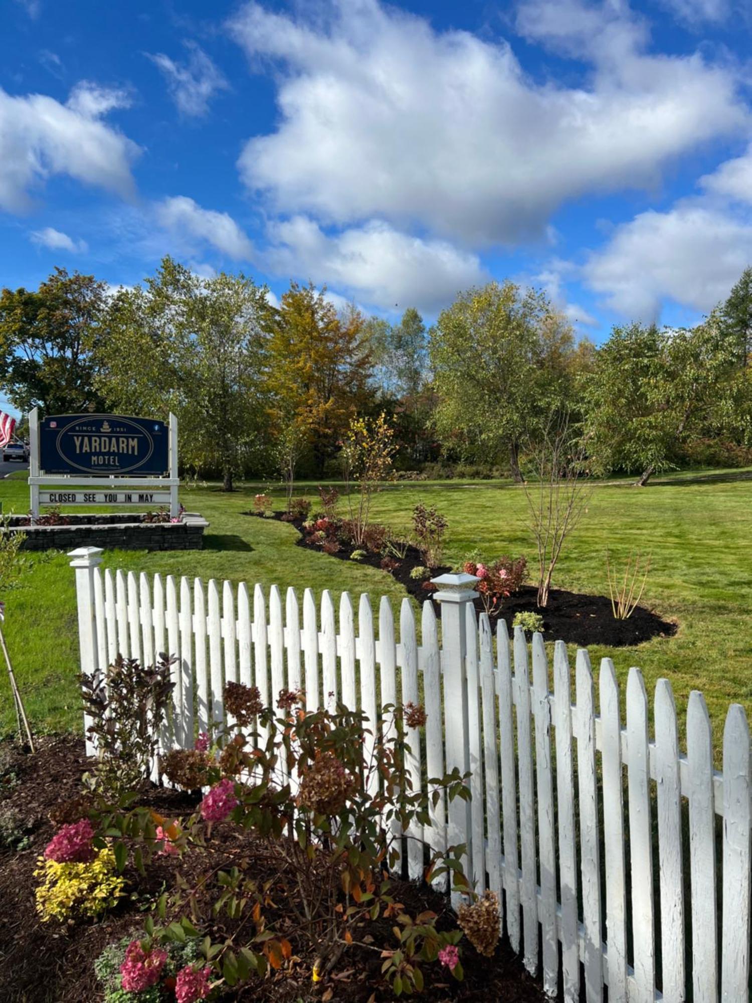 Yardarm Motel Searsport Kültér fotó