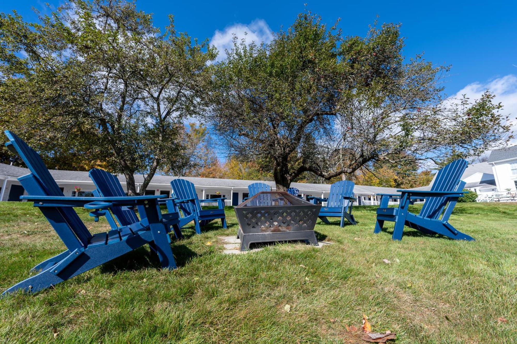 Yardarm Motel Searsport Kültér fotó