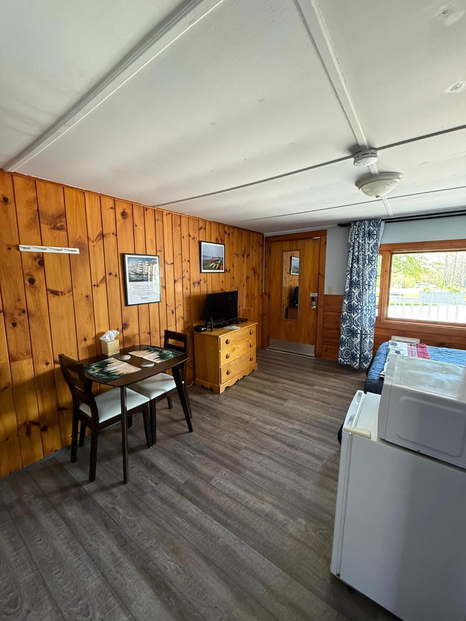 Yardarm Motel Searsport Kültér fotó