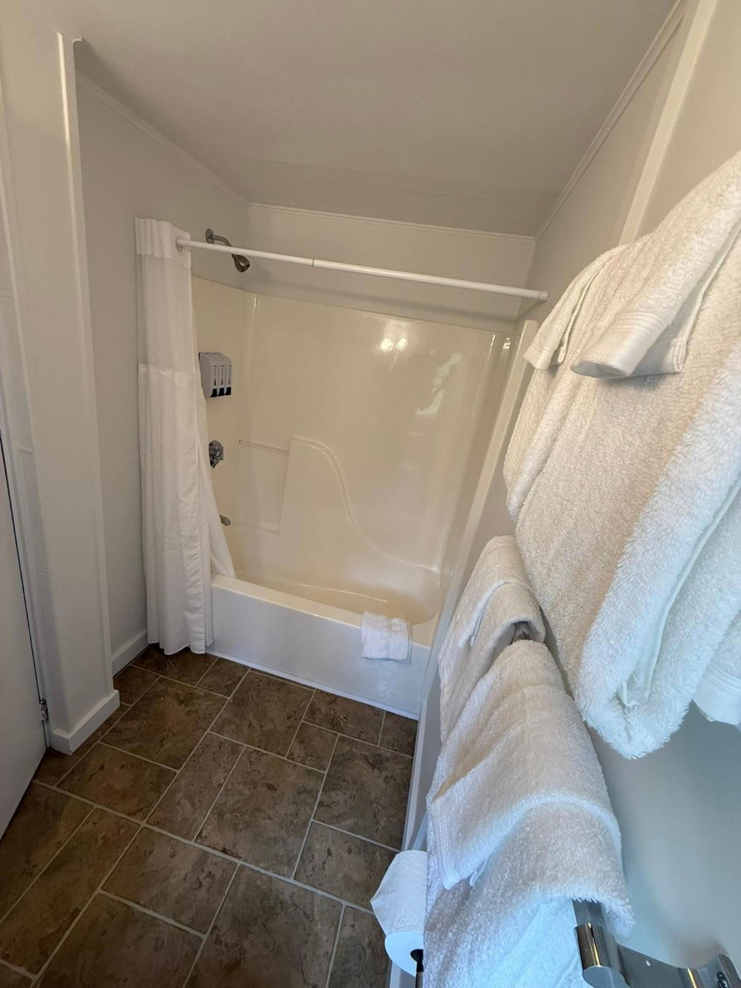 Yardarm Motel Searsport Kültér fotó